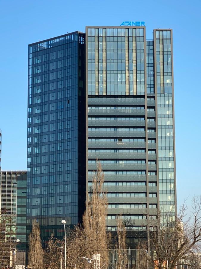 Poznan Apartments Towarowa エクステリア 写真